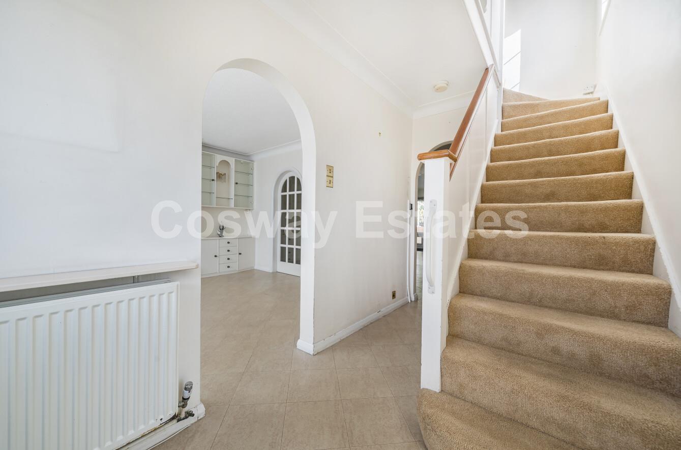 The Reddings, Mill Hill, NW7, London